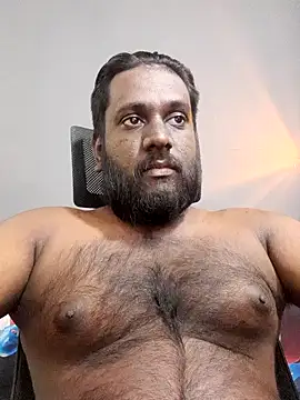 Rayansmith  online show from 8, 3, 2025