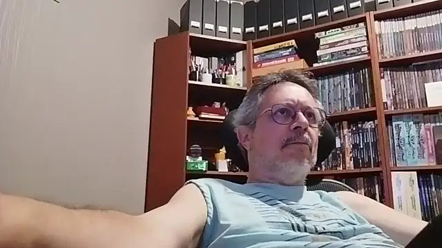 Mandra is a whore online show from 19, 9, 2025