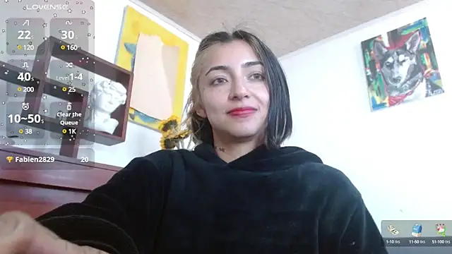 Snapshot of ZoeBakers_ chatting on 6, 2, 2025 ZoeBakers online show from 6, 2, 2025