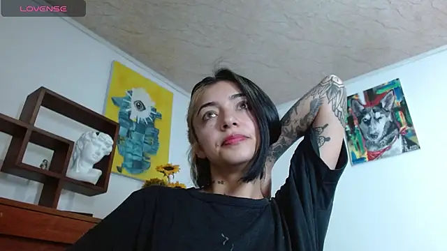 Snapshot of ZoeBakers_ chatting on 21, 2, 2025 ZoeBakers online show from 21, 2, 2025