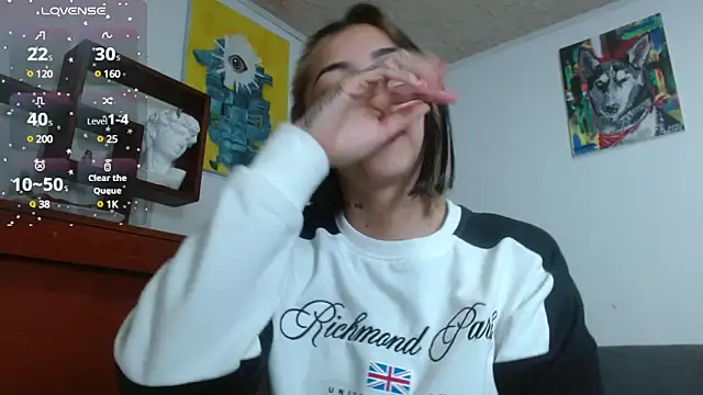 Snapshot of ZoeBakers_ chatting on 6, 3, 2025 ZoeBakers online show from 6, 3, 2025