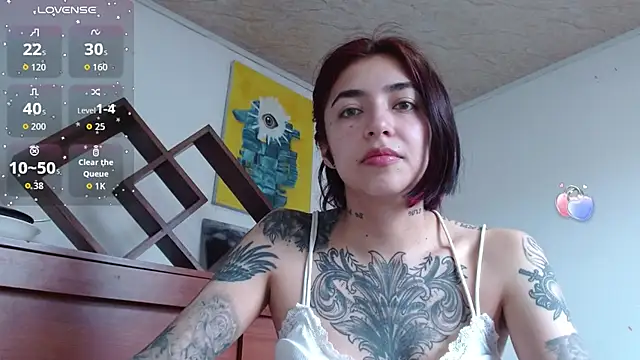 Snapshot of ZoeBakers_ chatting on 30, 9, 2025 ZoeBakers online show from 30, 9, 2025