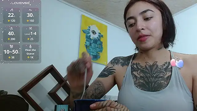 Snapshot of ZoeBakers_ chatting on 8, 10, 2025 ZoeBakers online show from 8, 10, 2025