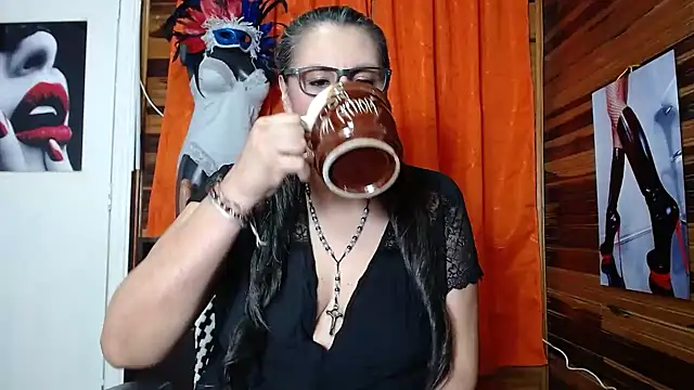 merlyna goldens online show from 5, 2, 2025