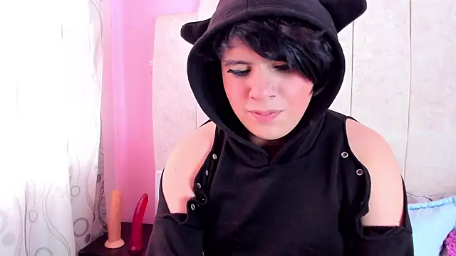 Snapshot of Satuurn_ chatting on 6, 3, 2025 Satuurn online show from 6, 3, 2025