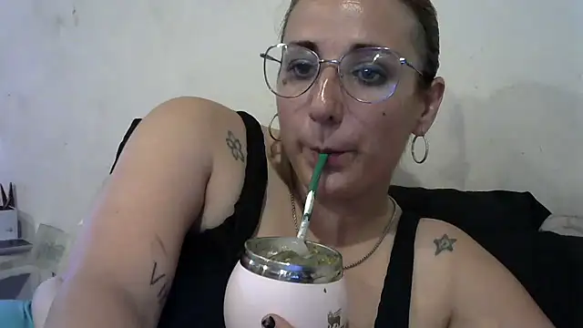 Snapshot of black_lady731 chatting on 12, 1, 2026 black lady731 online show from 12, 1, 2026