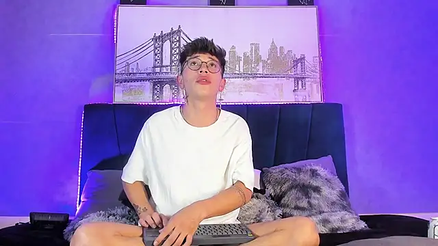 Andrew thevil online show from 11, 12, 2024