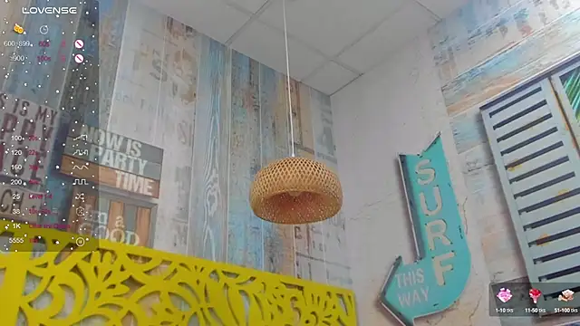 Snapshot of Isabela-Gomez chatting on 2, 12, 2024 Isabela-Gomez online show from 2, 12, 2024