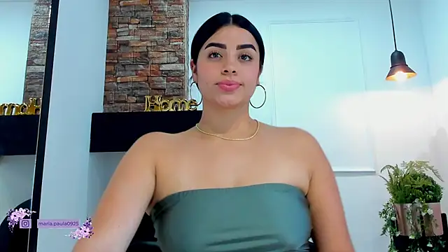 Paula Desousa online show from 6, 1, 2025