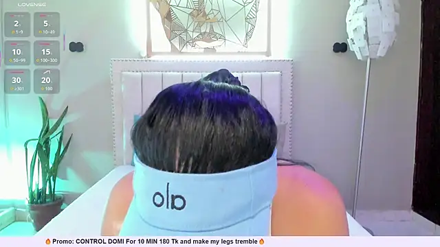 Paula Desousa online show from 26, 11, 2025