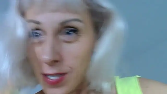 Kissiya-Allisya online show from 19, 1, 2025