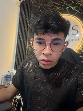 Snapshot of Austin_connor_ chatting on 18, 6, 2026 Austin connor online show from 18, 6, 2026
