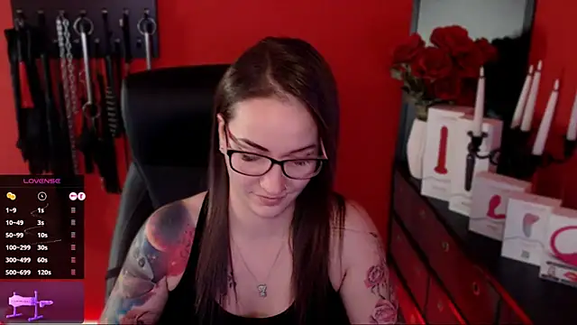 Snapshot of _Jane_Warren_ chatting on 1, 2, 2025 Jane Warren online show from 1, 2, 2025