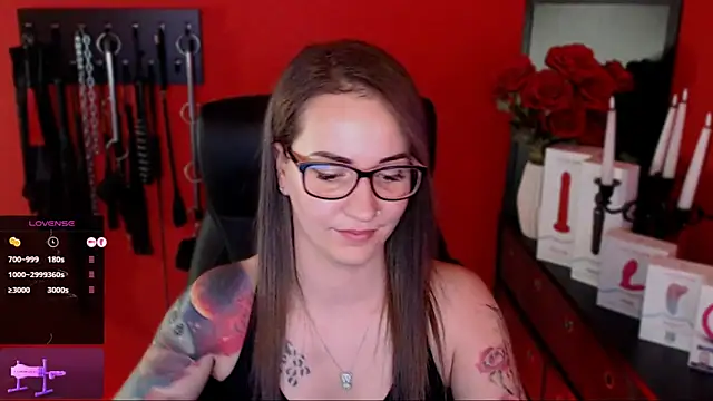 Snapshot of _Jane_Warren_ chatting on 1, 2, 2025 Jane Warren online show from 1, 2, 2025