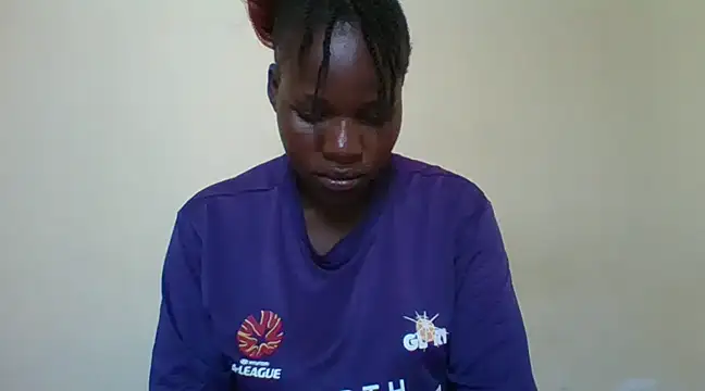 Snapshot of prettychic5 chatting on 9, 12, 2024 prettychic5 online show from 9, 12, 2024