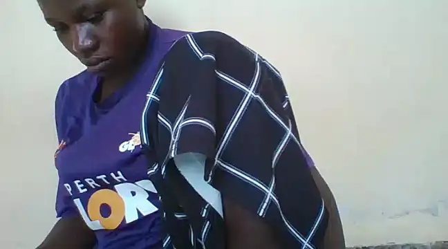 Snapshot of prettychic5 chatting on 21, 1, 2025 prettychic5 online show from 21, 1, 2025