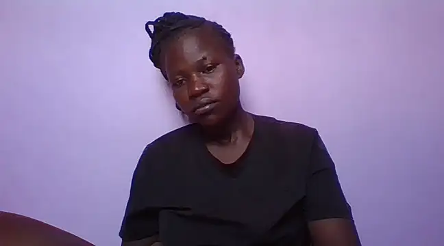 Snapshot of prettychic5 chatting on 12, 2, 2025 prettychic5 online show from 12, 2, 2025