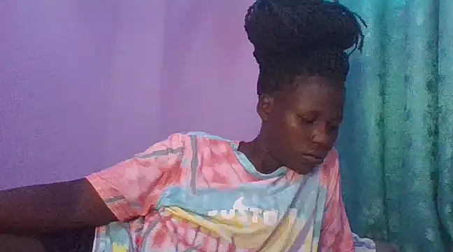 Snapshot of prettychic5 chatting on 7, 3, 2025 prettychic5 online show from 7, 3, 2025