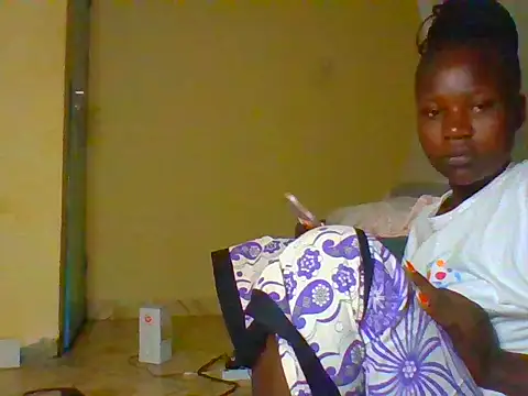 Snapshot of prettychic5 chatting on 24, 5, 2026 prettychic5 online show from 24, 5, 2026