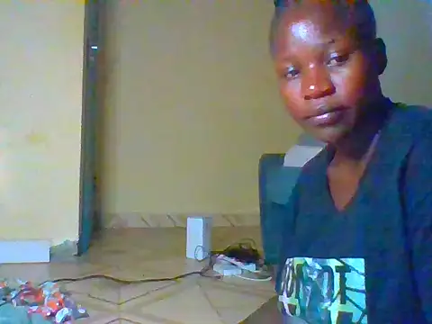 Snapshot of prettychic5 chatting on 27, 5, 2026 prettychic5 online show from 27, 5, 2026