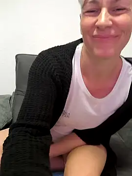 DarleenHot online show from 21, 10, 2025