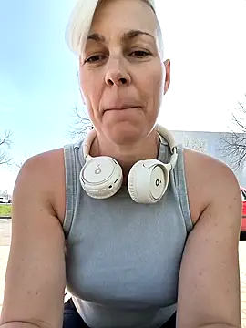 DarleenHot online show from 17, 4, 2026