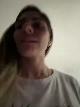 Snapshot of blonde_cat15 chatting on 6, 2, 2025 blonde cat15 online show from 6, 2, 2025