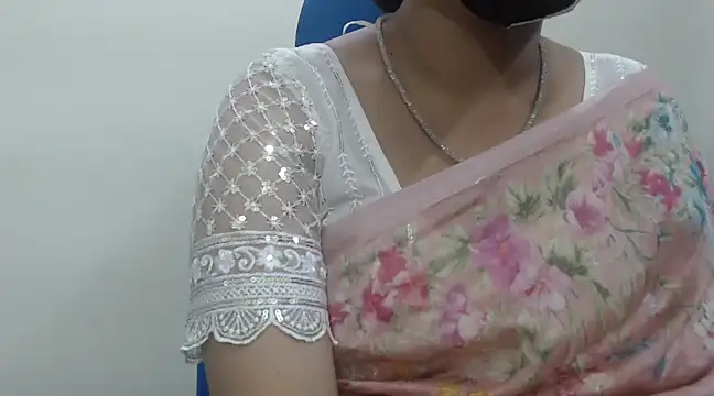 Snapshot of Lovely_Siri_23 chatting on 24, 1, 2025 Lovely Siri 23 online show from 24, 1, 2025