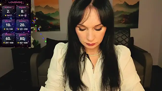 Snapshot of Sofia_Ford chatting on 17, 12, 2025 Sofia Ford online show from 17, 12, 2025