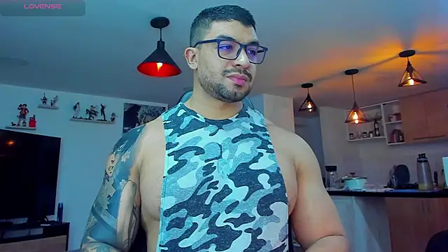 Michael Diamond online show from 4, 3, 2025