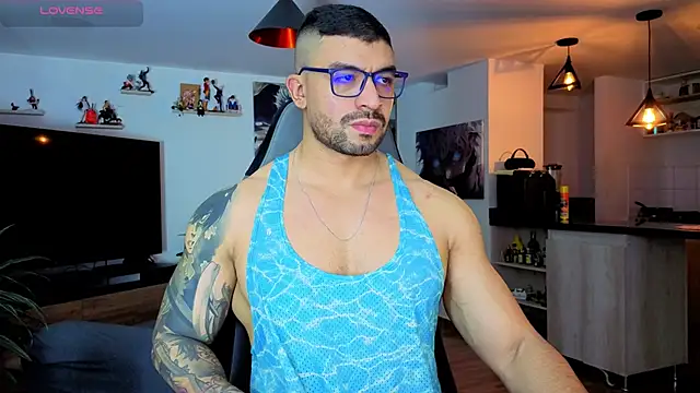 Snapshot of Michael_Diamond chatting on 20, 12, 2025 Michael Diamond online show from 20, 12, 2025