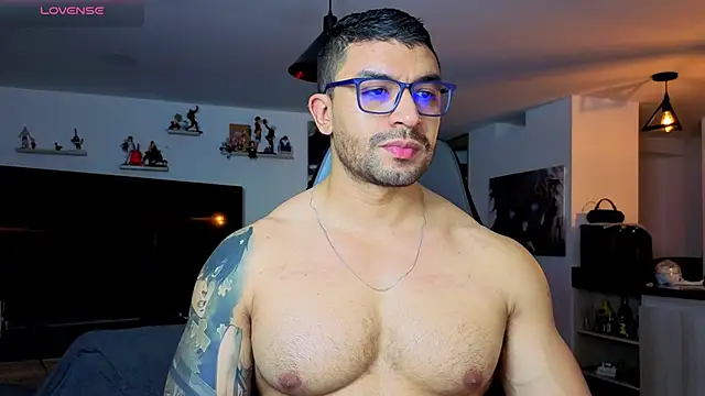 Snapshot of Michael_Diamond chatting on 6, 2, 2026 Michael Diamond online show from 6, 2, 2026