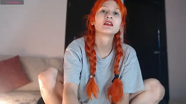 Snapshot of skinny_Raven chatting on 9, 6, 2026 skinny Raven online show from 9, 6, 2026
