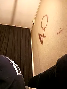 Snapshot of PIercingBoy38 chatting on 28, 11, 2025 PIercingBoy38 online show from 28, 11, 2025