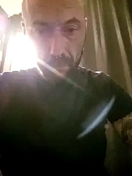 Snapshot of PIercingBoy38 chatting on 28, 11, 2025 PIercingBoy38 online show from 28, 11, 2025