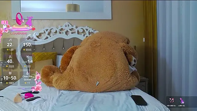 GoldenCaroline online show from 7, 3, 2026