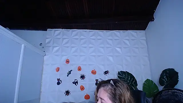 Valentinaa mature online show from 1, 10, 2025