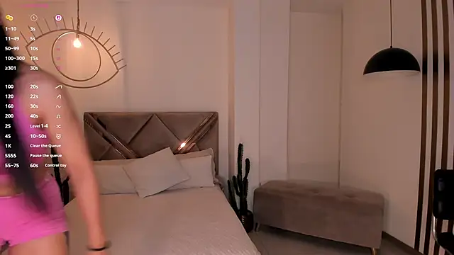 LizzHamilton   online show from 21, 3, 2026