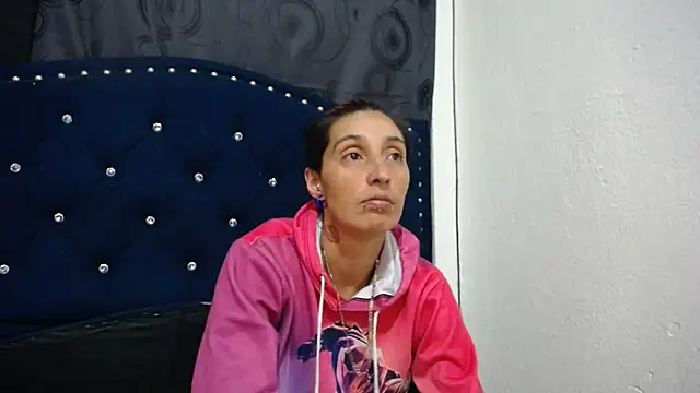 Snapshot of anyu1306 chatting on 12, 1, 2025 anyu1306 online show from 12, 1, 2025