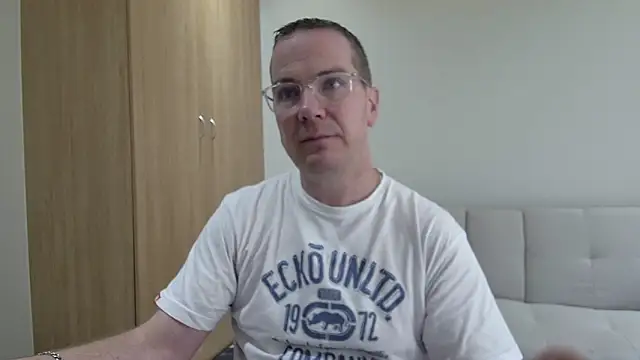 BrettJ81 online show from 29, 5, 2026