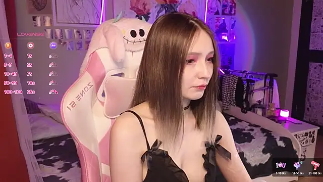 Evie Ro online show from 4, 4, 2026