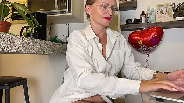 mommy nadin online show from 24, 2, 2025