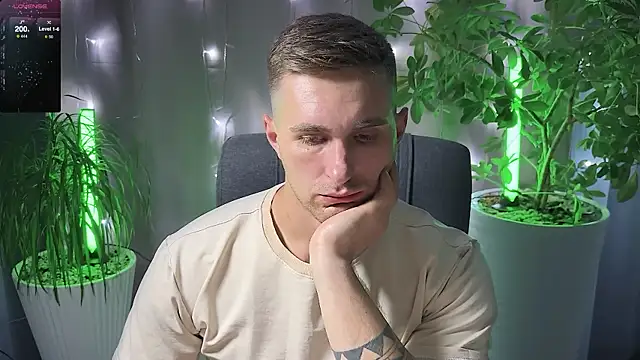 Sweeet  boy online show from 16, 3, 2025