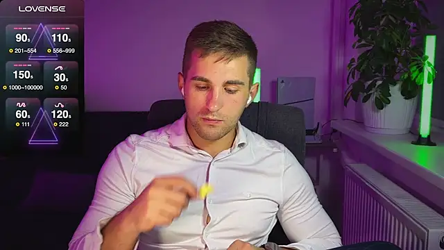 Sweeet  boy online show from 19, 9, 2025