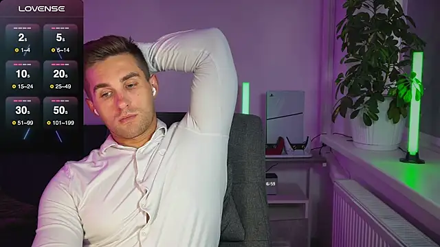 Sweeet  boy online show from 23, 9, 2025