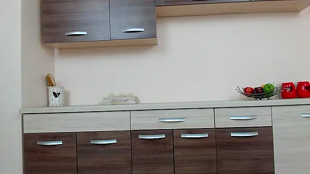 BrianaJoy online show from 4, 3, 2025