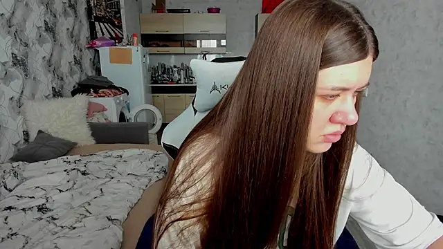 Snapshot of Lis_Kollen chatting on 11, 11, 2025 Lis Kollen online show from 11, 11, 2025