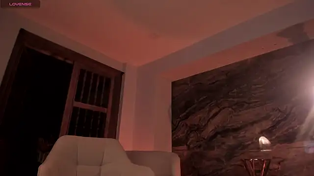 AmyArmstrong online show from 1, 2, 2025