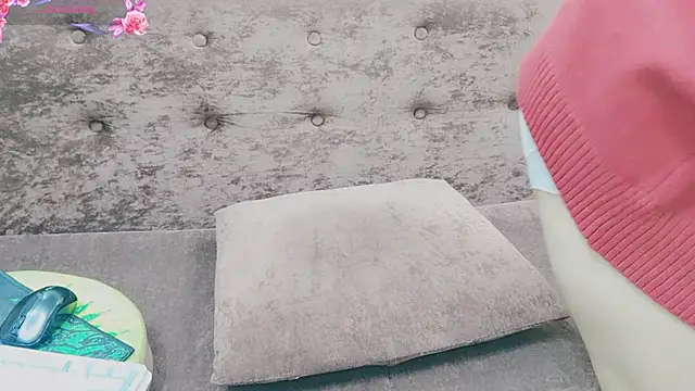 Sophie Secret online show from 19, 11, 2025