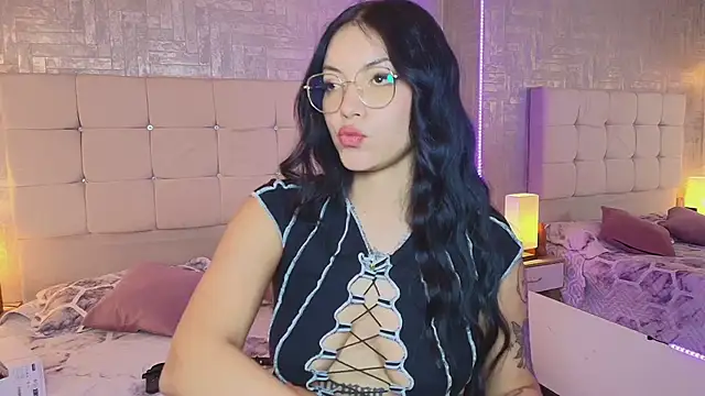 Snapshot of Baby_Venuss chatting on 22, 2, 2025 Baby Venuss online show from 22, 2, 2025